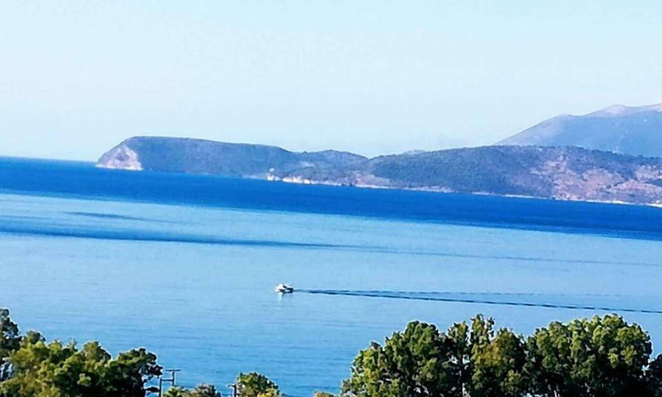 Gythio Seaside Villa Dimitrios - Panoramic View Exterior foto
